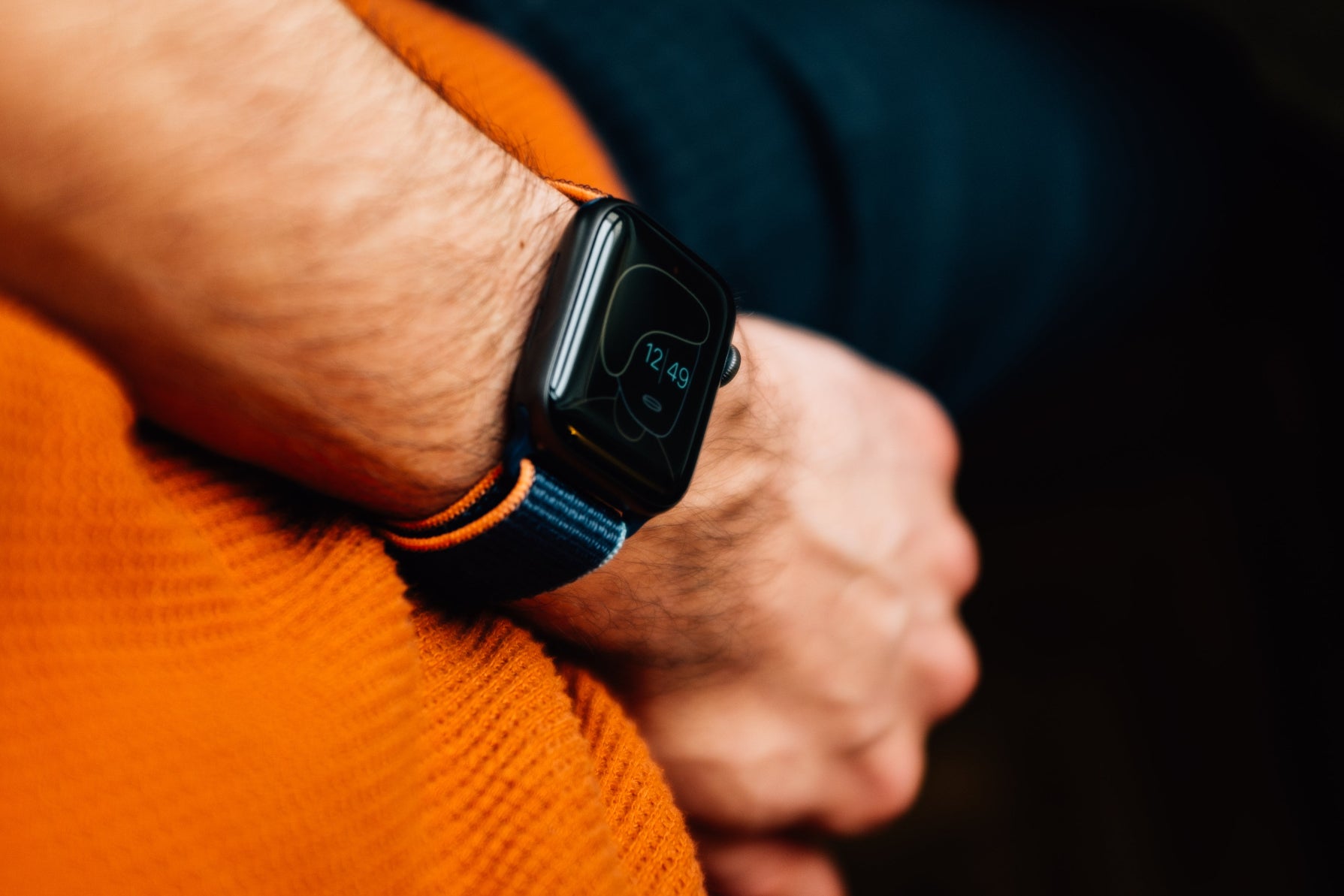 Arm, smartwatch